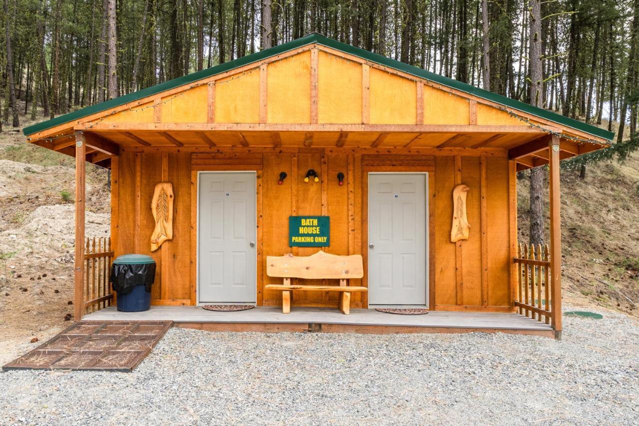 Echo Valley Resort + Cabins Manson Екстер'єр фото