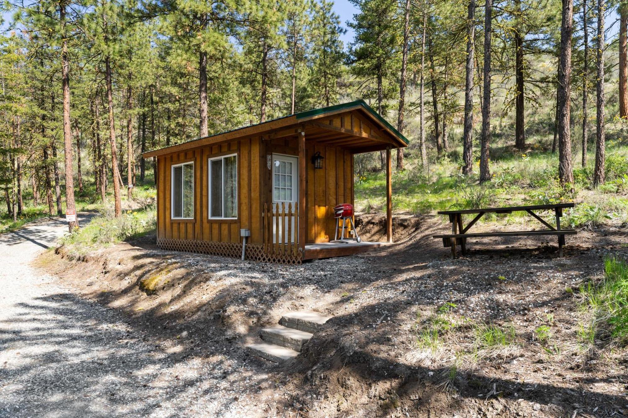Echo Valley Resort + Cabins Manson Екстер'єр фото