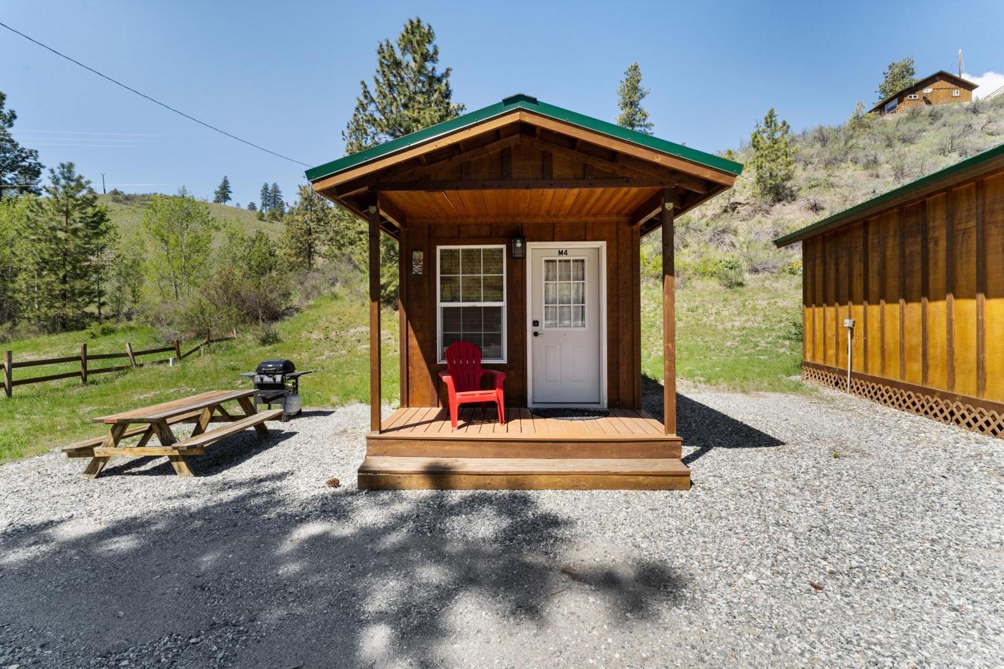 Echo Valley Resort + Cabins Manson Екстер'єр фото