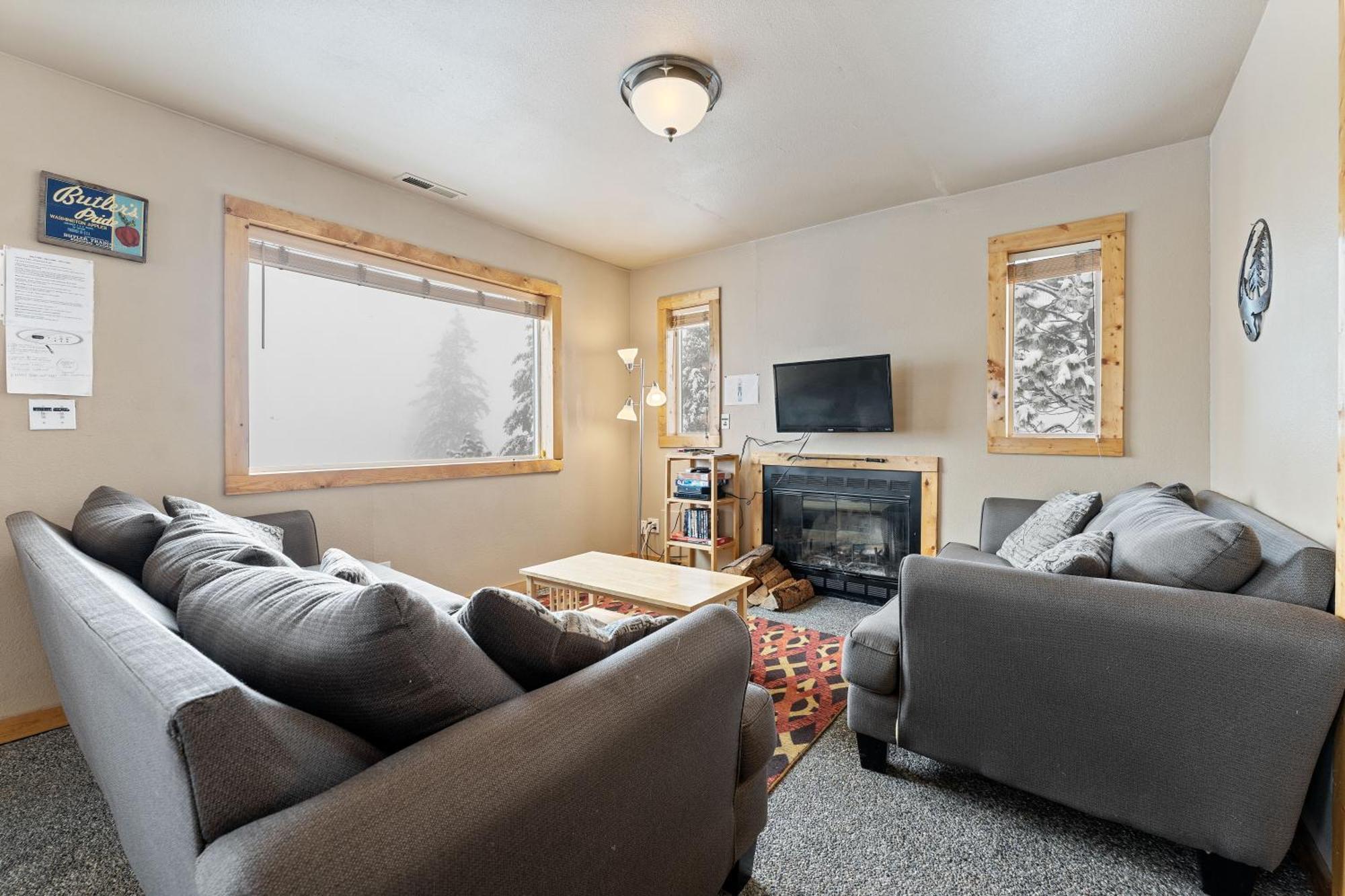Echo Valley Resort + Cabins Manson Екстер'єр фото