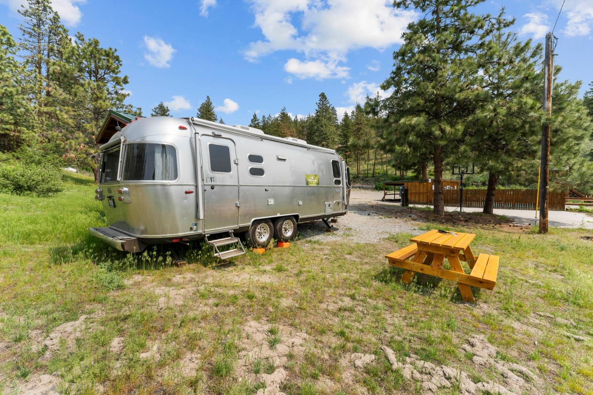 Echo Valley Resort + Cabins Manson Екстер'єр фото