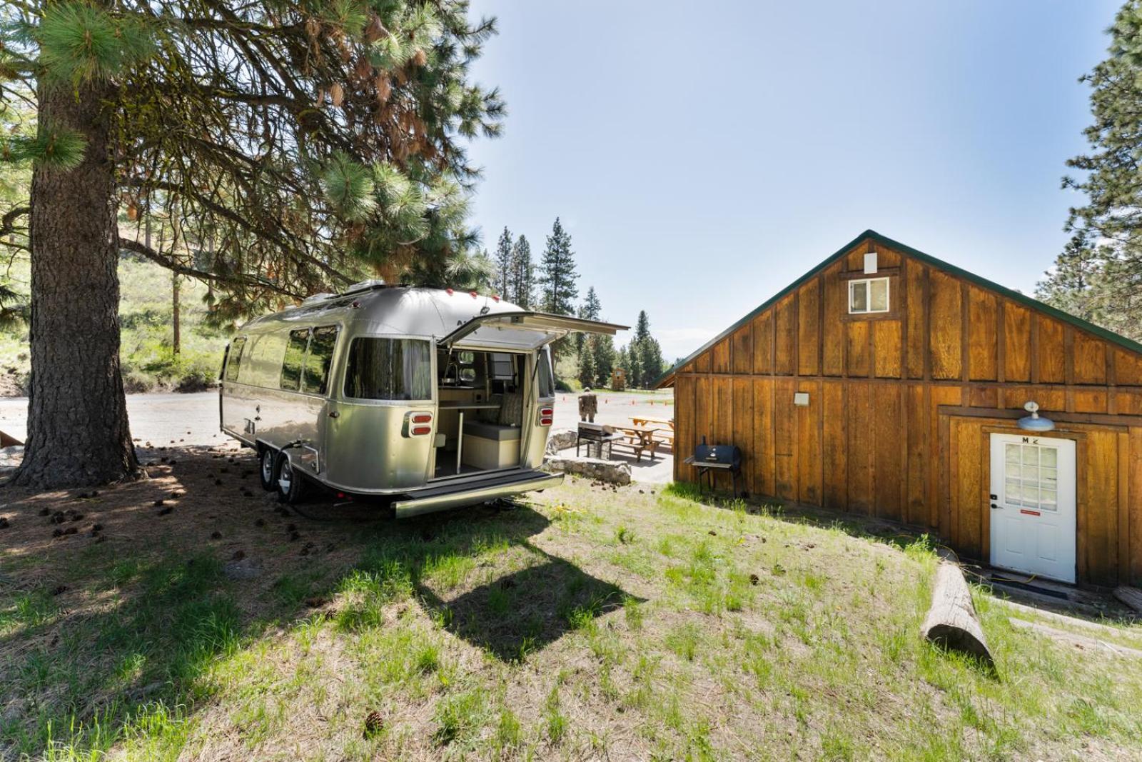 Echo Valley Resort + Cabins Manson Екстер'єр фото